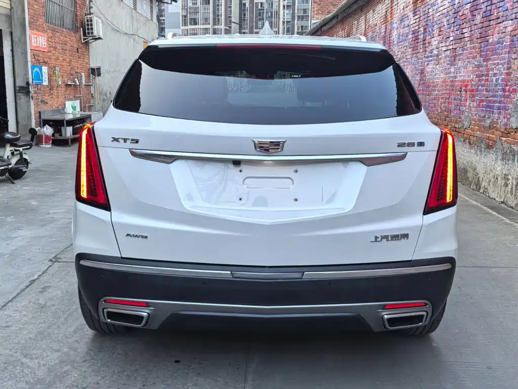 Cadillac XT5 — миниатюра 5