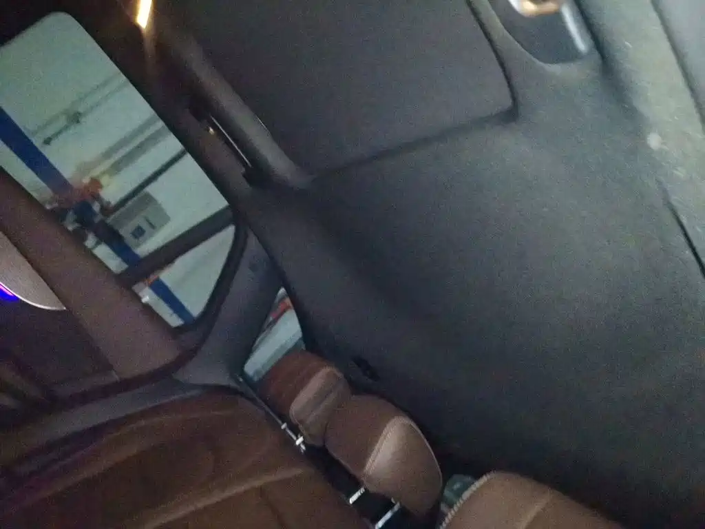 Mercedes-Benz GLC — миниатюра 14