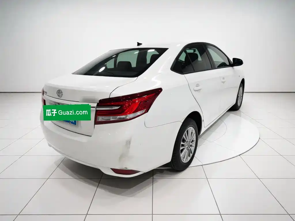 Toyota Vios — миниатюра 4