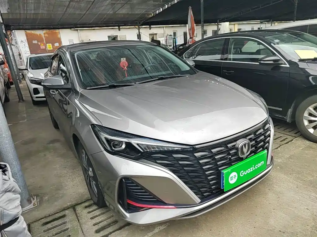 Changan Eado — миниатюра 4