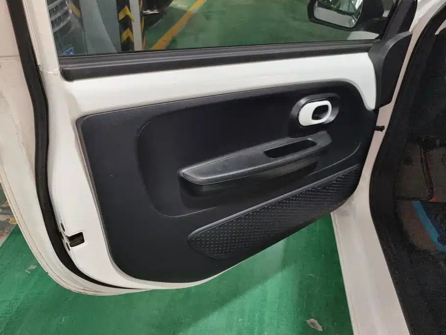 Roewe Clever — миниатюра 7