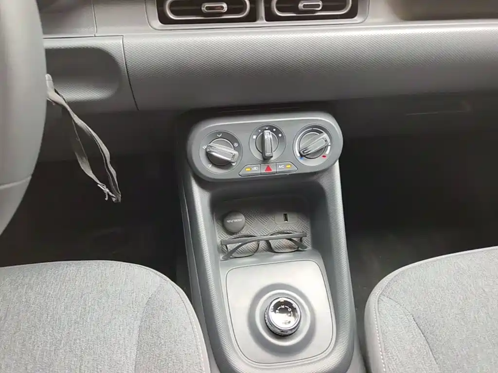 Wuling Hongguang EV — миниатюра 14