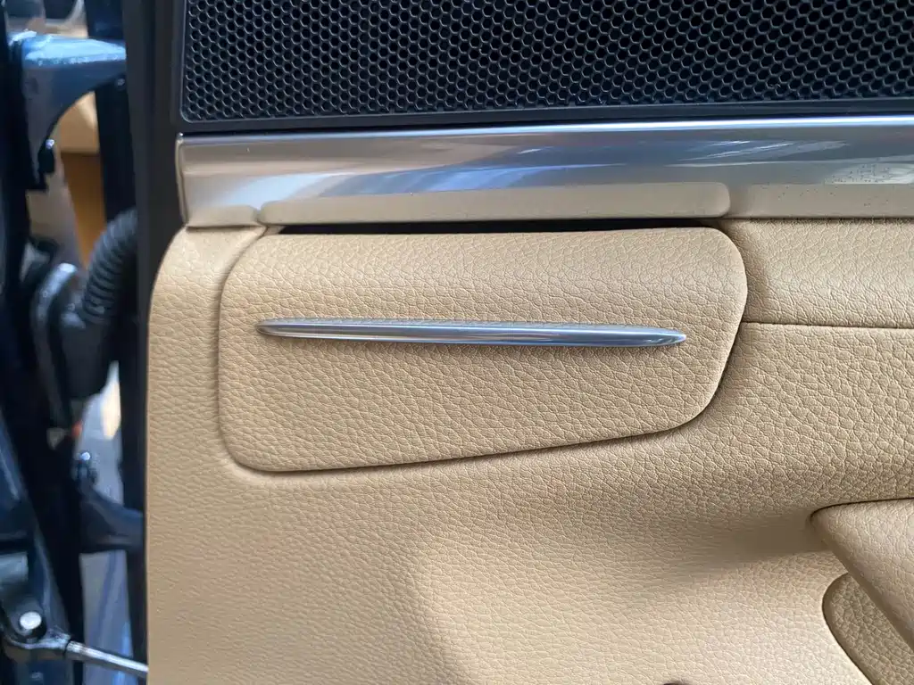 Porsche Panamera — миниатюра 37