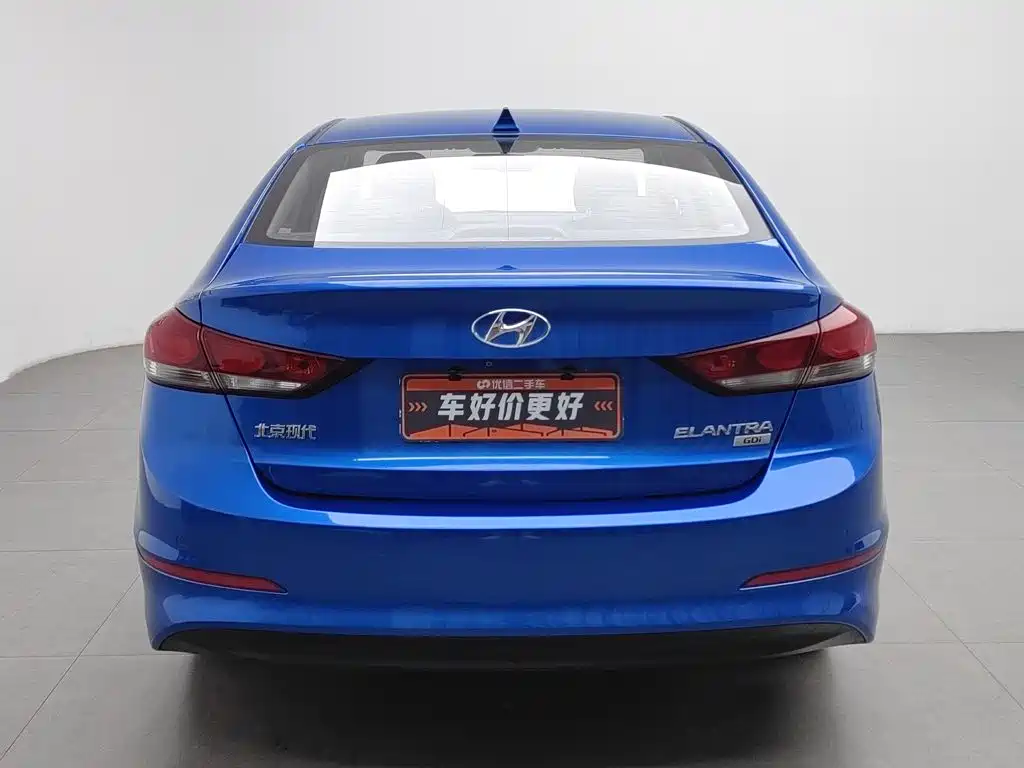 Hyundai Elantra — миниатюра 4