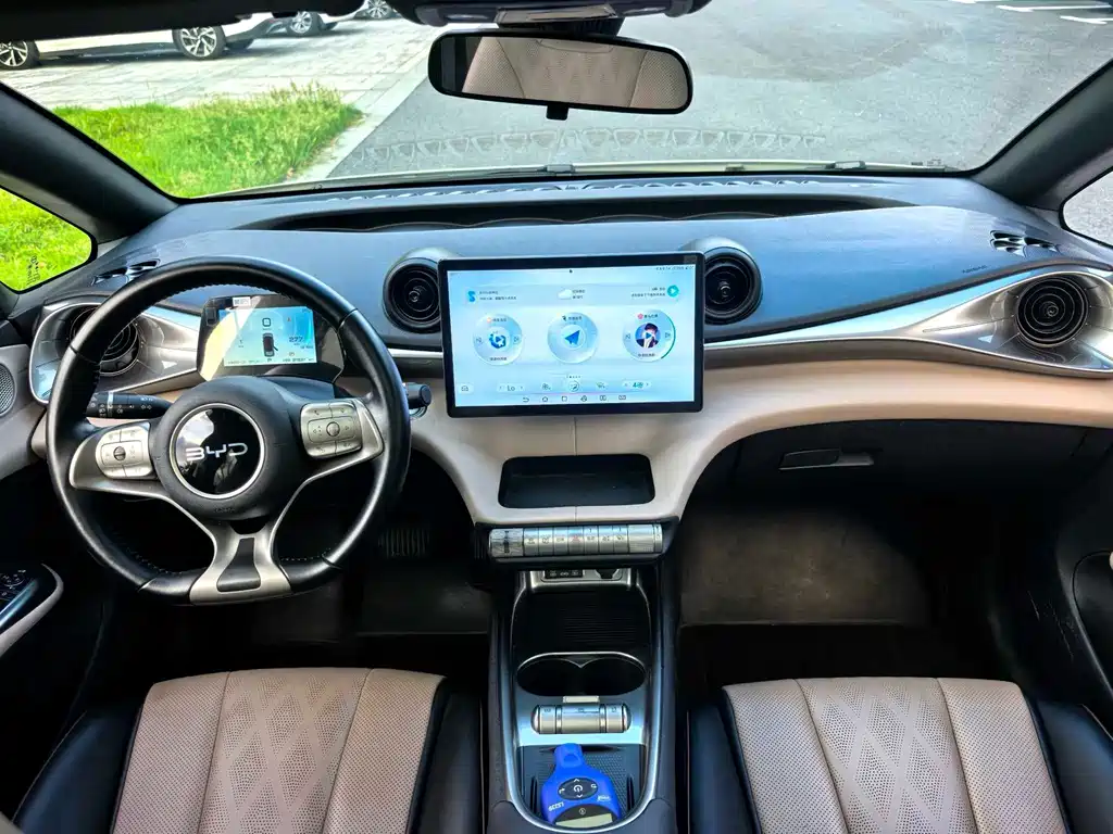 BYD Dolphin — миниатюра 5