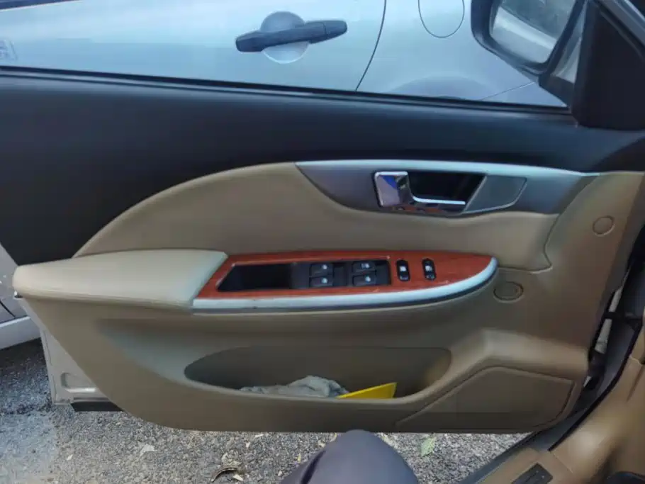 Buick Excelle — миниатюра 7
