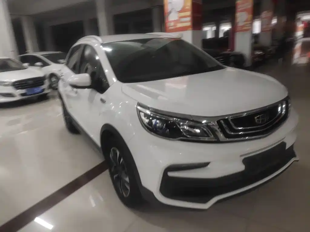Geely Vision X3 — миниатюра 4