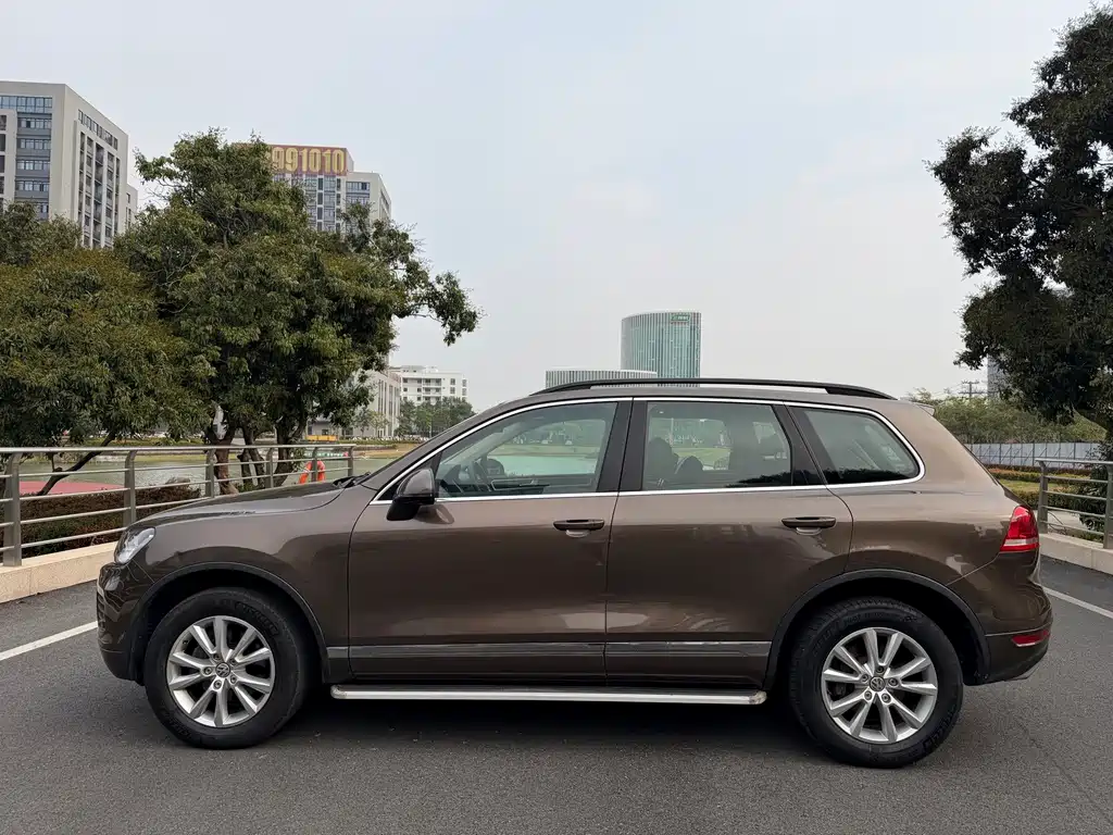 Volkswagen Touareg — миниатюра 5