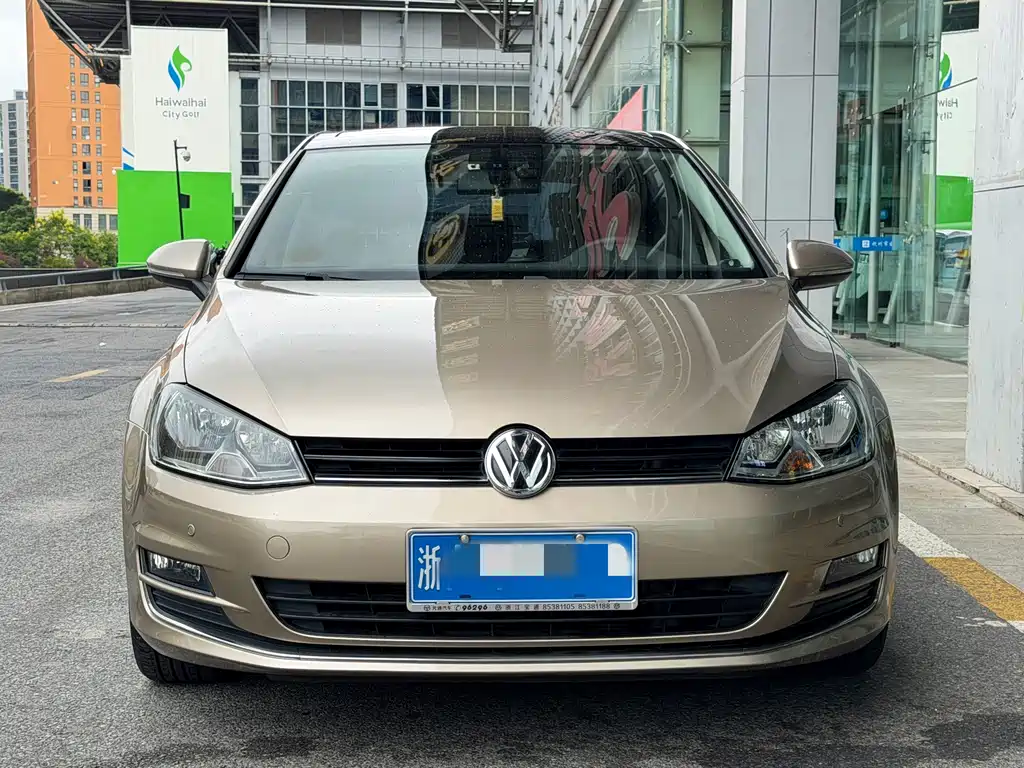 Volkswagen Golf — миниатюра 2