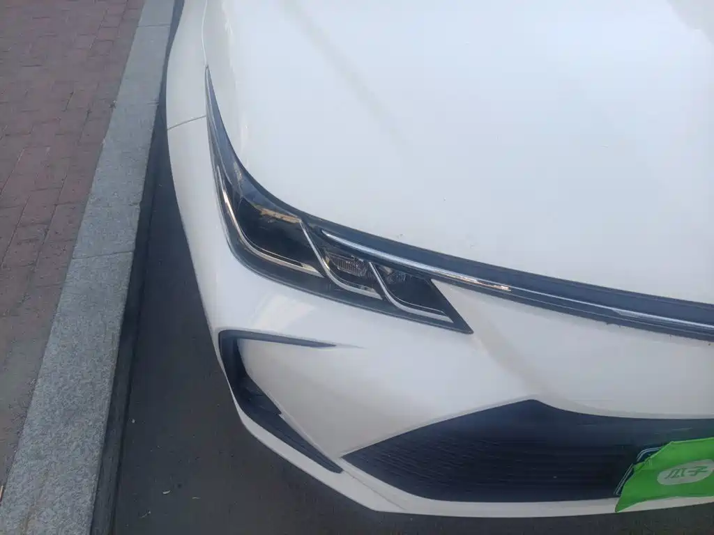 Toyota Corolla — миниатюра 7