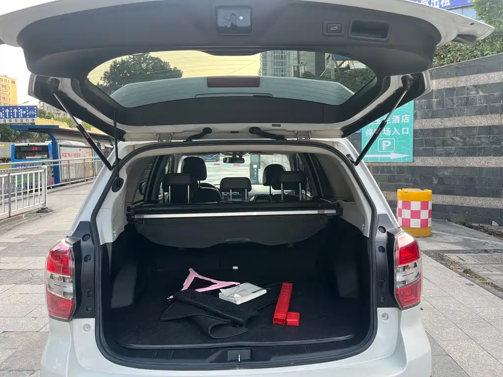 Subaru Forester — миниатюра 7