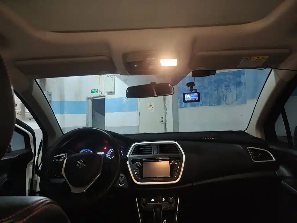 Suzuki S-Cross — миниатюра 14