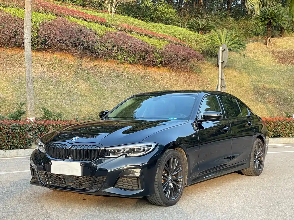 BMW 3 Series 2021