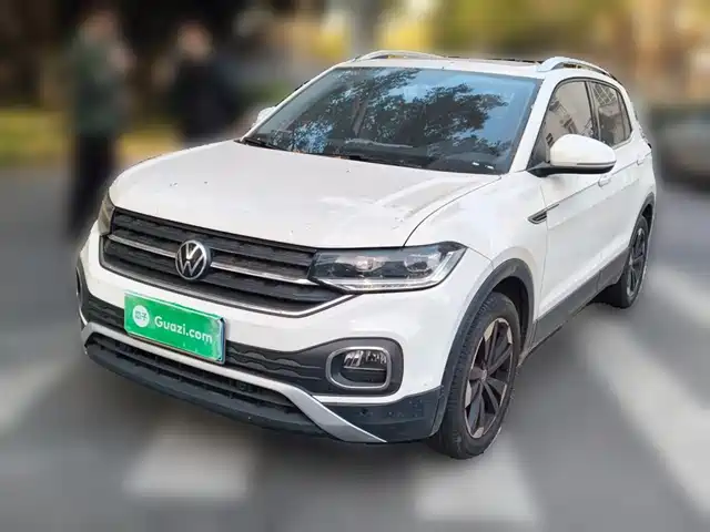 VOLKSWAGEN EXPLORING THE SHADOW