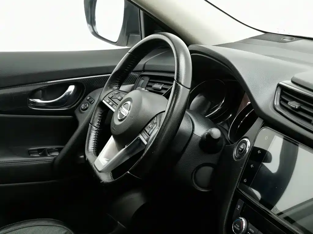 Nissan X-Trail — миниатюра 22