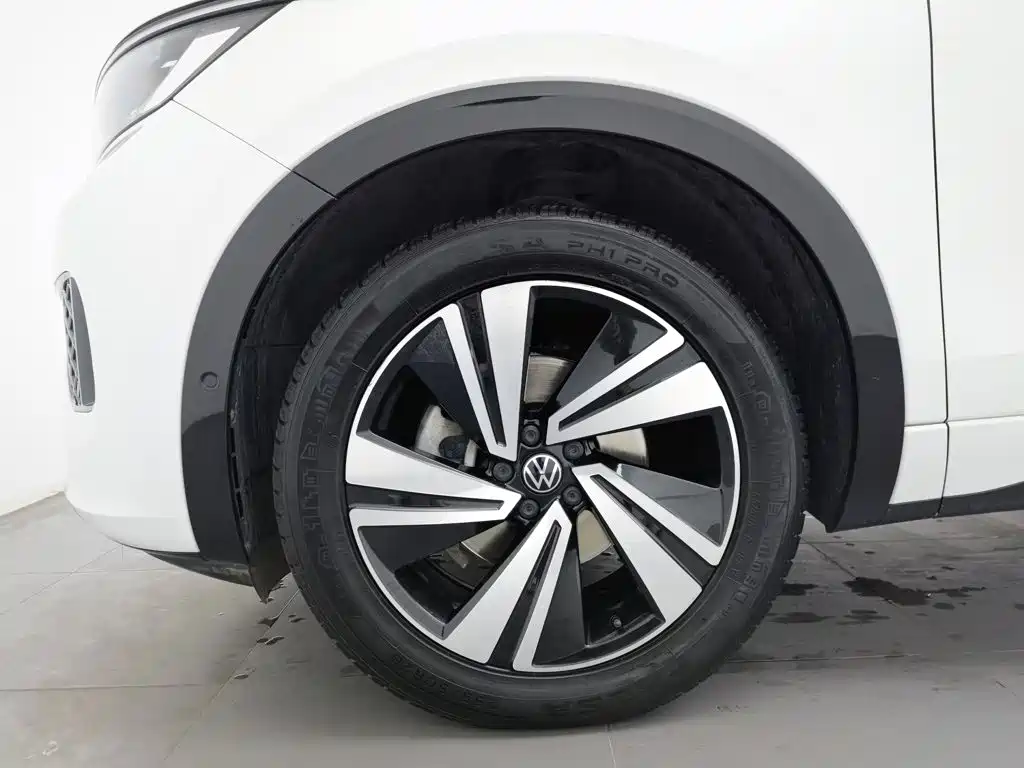Volkswagen Tavendor — миниатюра 17
