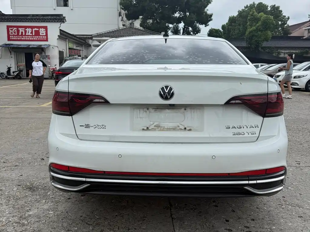 Volkswagen Sagitar — миниатюра 8
