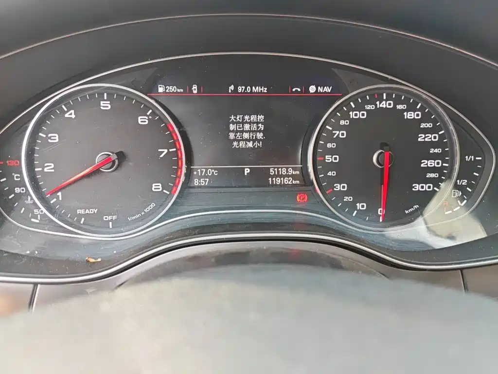 Audi A6L — миниатюра 13