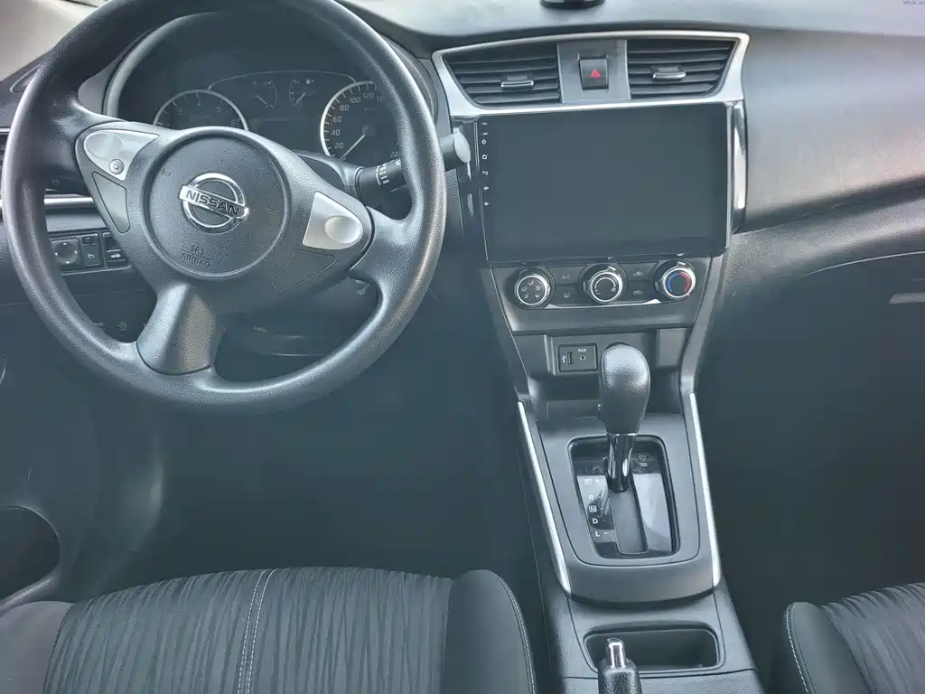 Nissan Sylphy — миниатюра 5