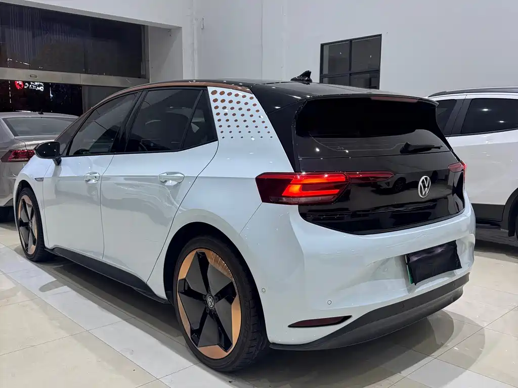 Volkswagen ID.3 — миниатюра 5