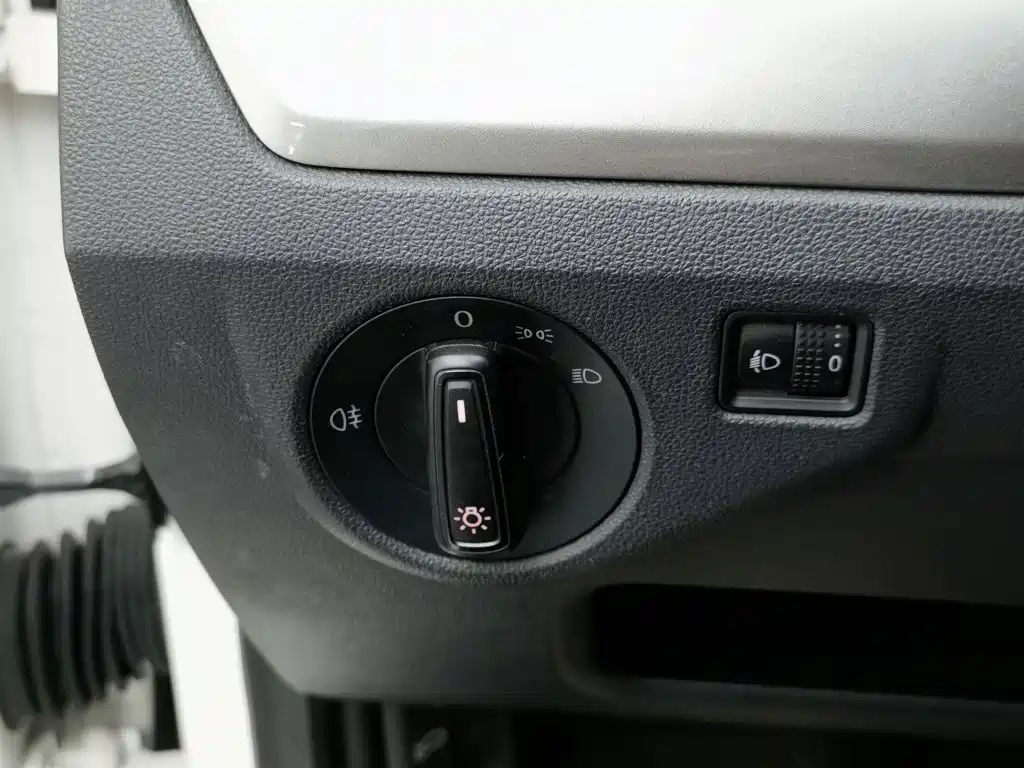 Volkswagen Lavida — миниатюра 21