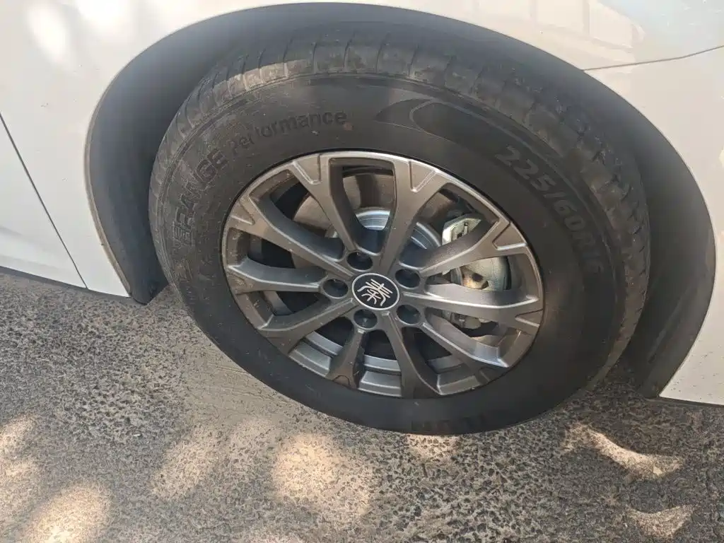 BYD Qin L — миниатюра 8