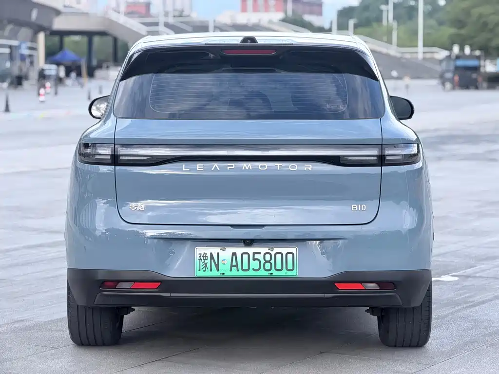 Leapmotor Leapmotor B10 — миниатюра 5