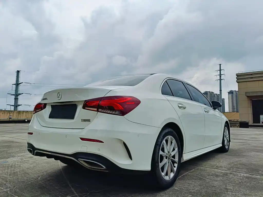 Mercedes-Benz A-Class — миниатюра 9