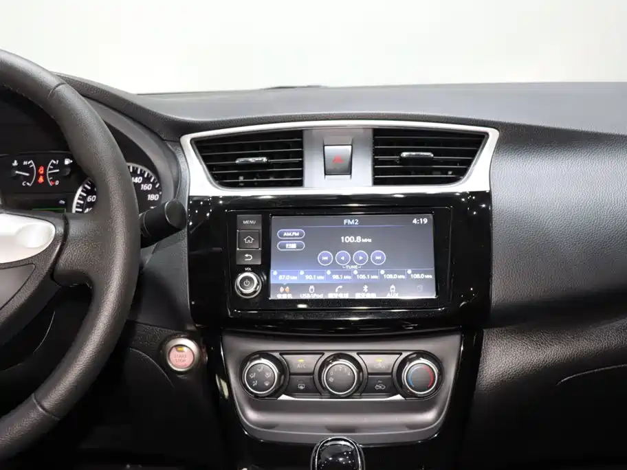 Nissan Sylphy — миниатюра 14