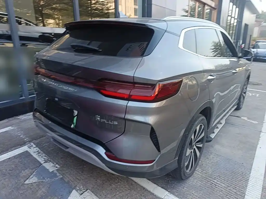 BYD PLUS New Energy — миниатюра 7
