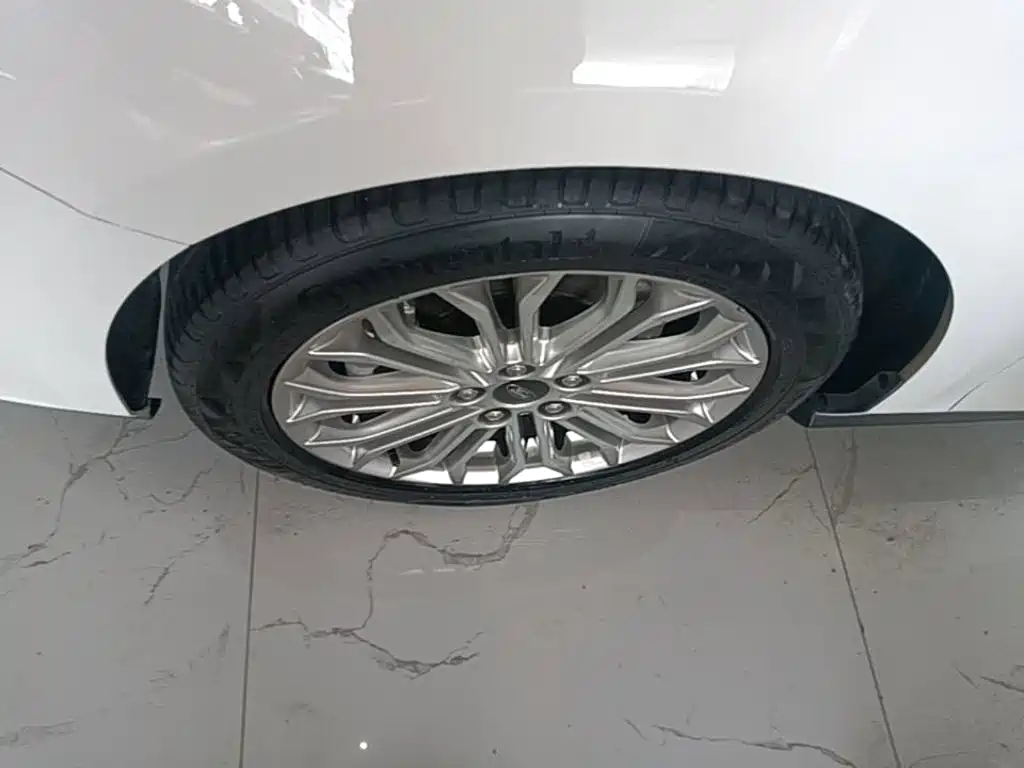 Ford Focus — миниатюра 23