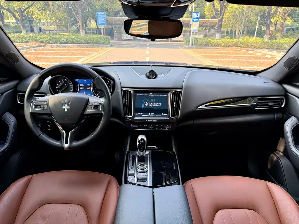 Maserati Levante — миниатюра 4