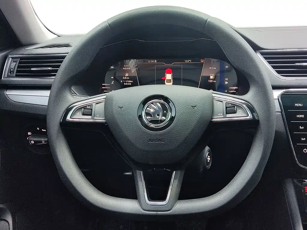 Skoda Superb — миниатюра 9