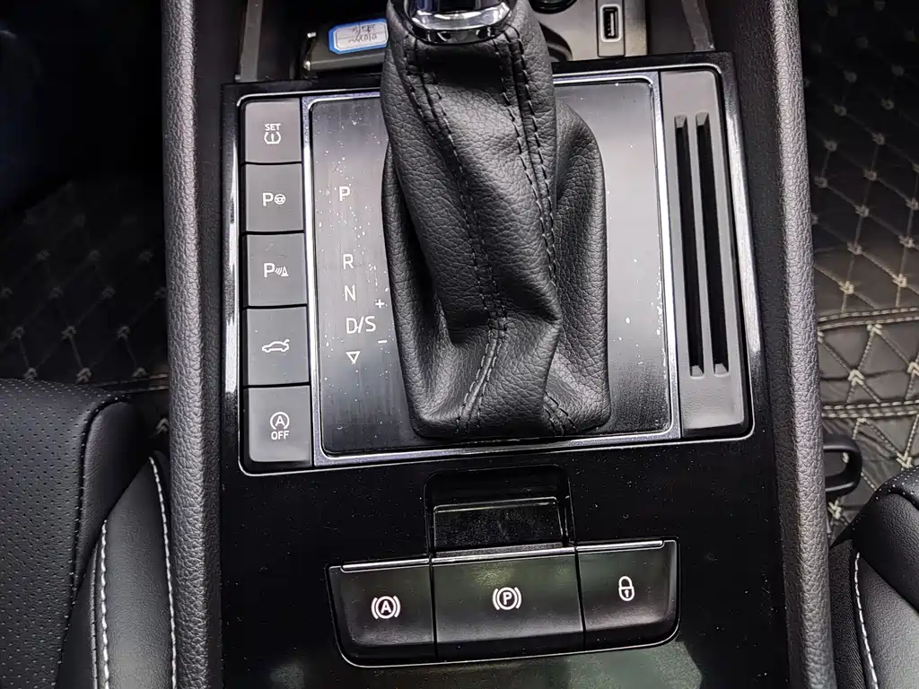 Skoda Superb — миниатюра 13