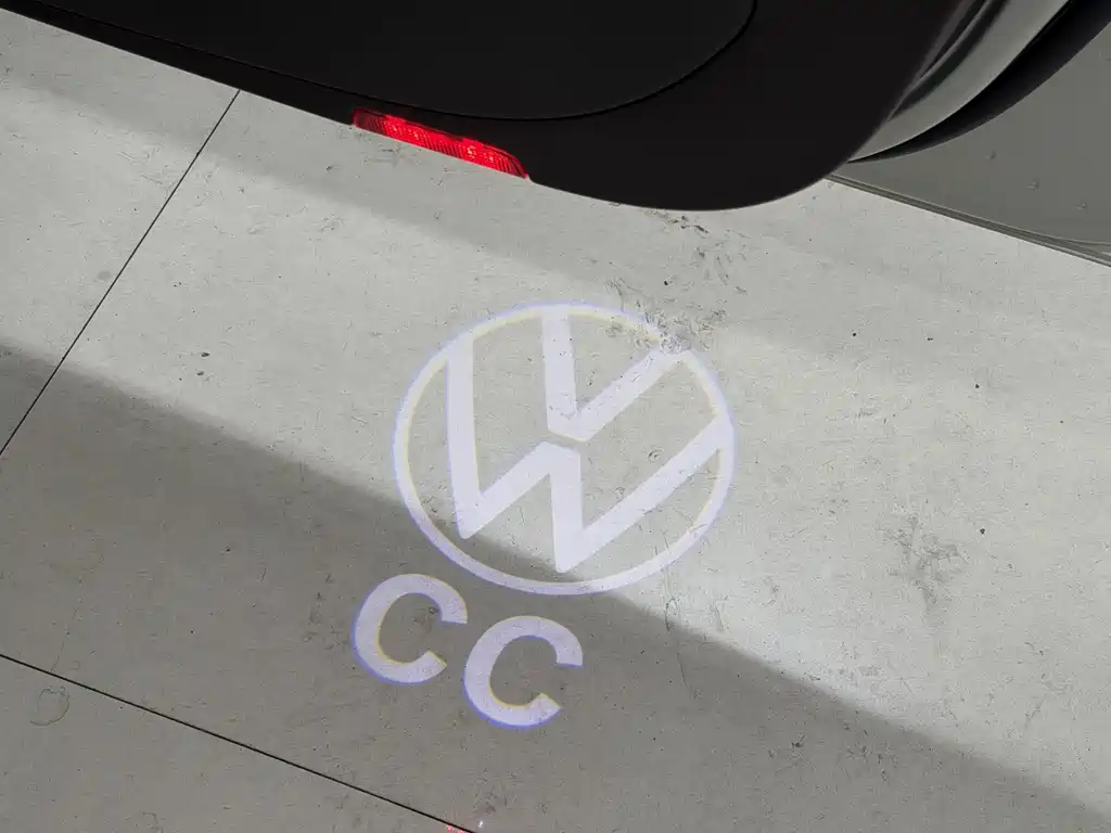 Volkswagen CC — миниатюра 11