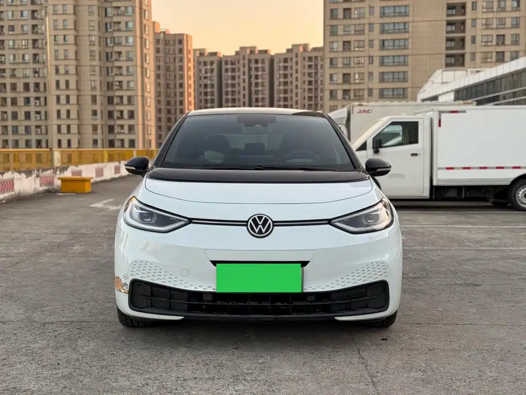 Volkswagen ID.3 — миниатюра 2