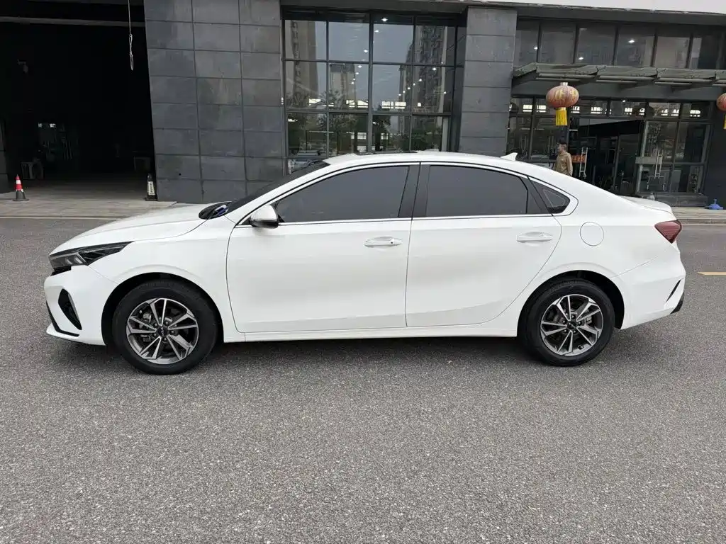 Kia K3 — миниатюра 3