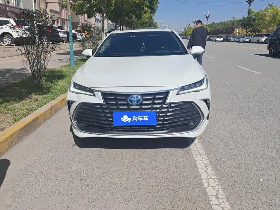 Toyota Avalon — миниатюра 2
