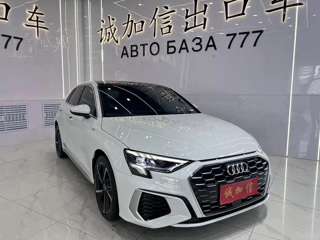 Audi A3 2023 Sportback 35 TFSI Fashion Sport