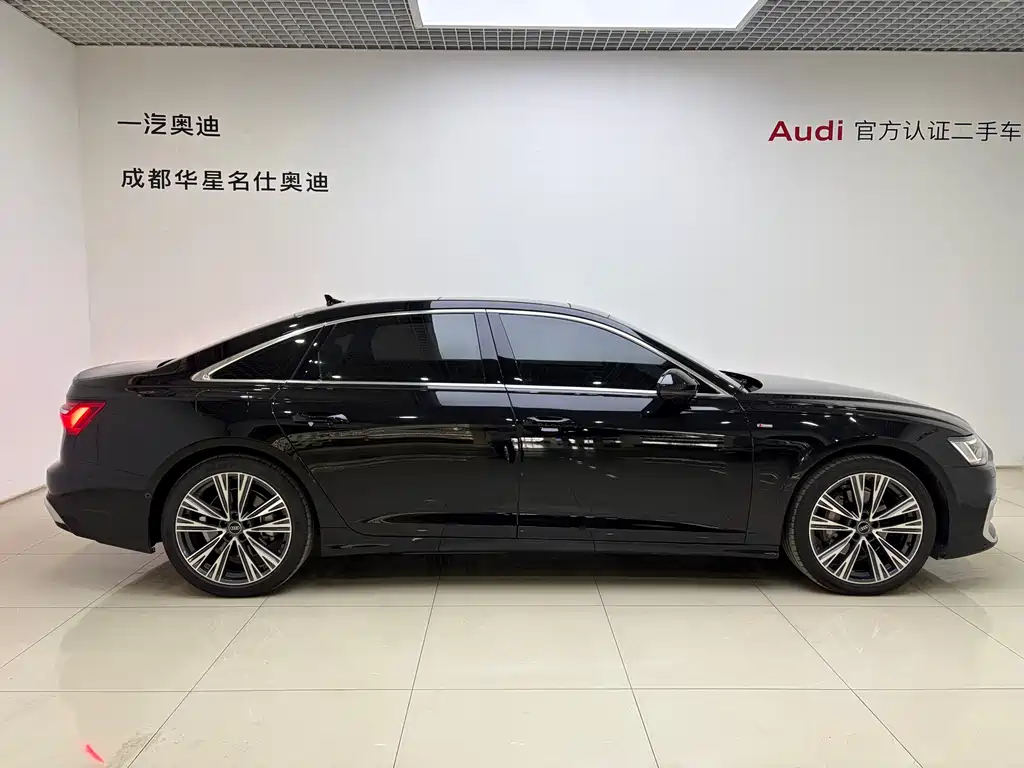 Audi A6L 2025 45 TFSI quattro
