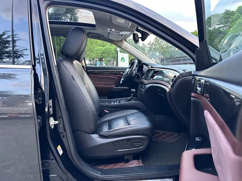 GAC Motor Trumpchi GS8 — миниатюра 26