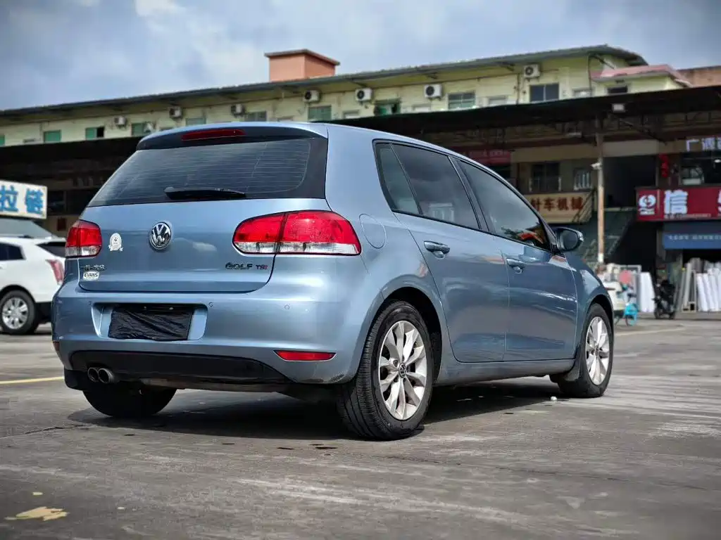 Volkswagen Golf — миниатюра 4
