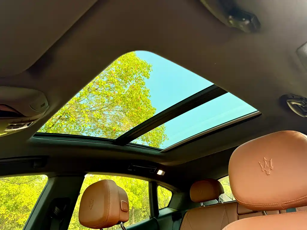 Maserati Levante — миниатюра 16