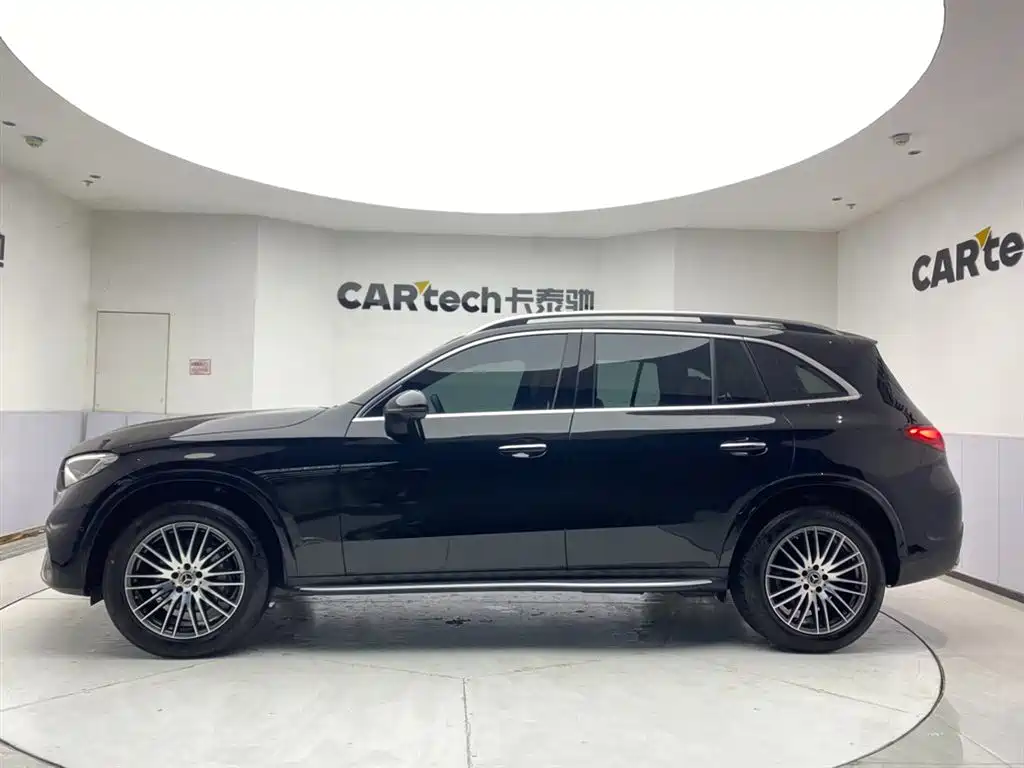 Mercedes-Benz GLC 2024 GLC 300 L 4MATIC 5 мест