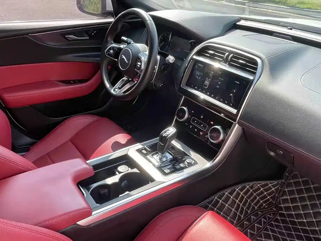 Jaguar XEL — миниатюра 10