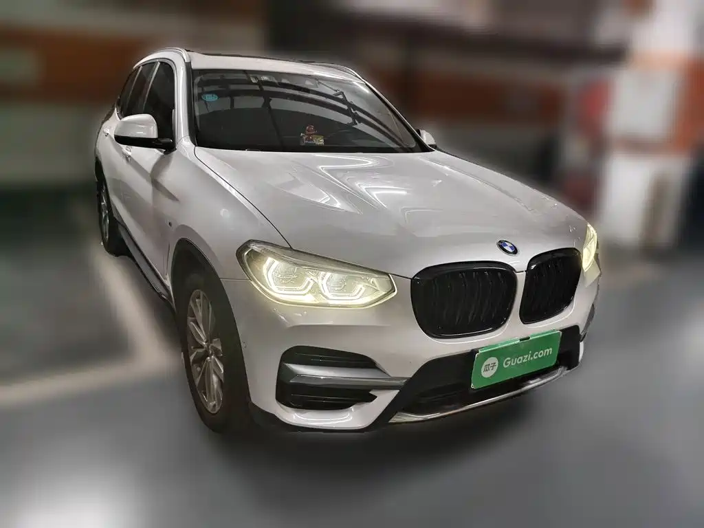 BMW X3 — миниатюра 3