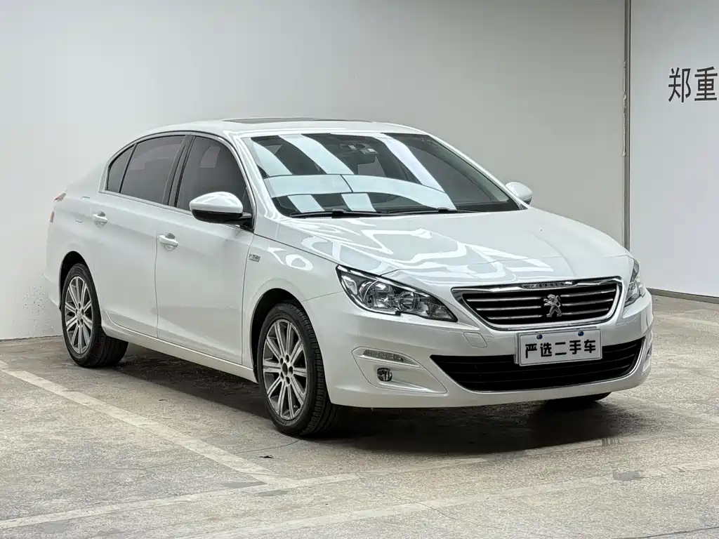 PEUGEOT 408