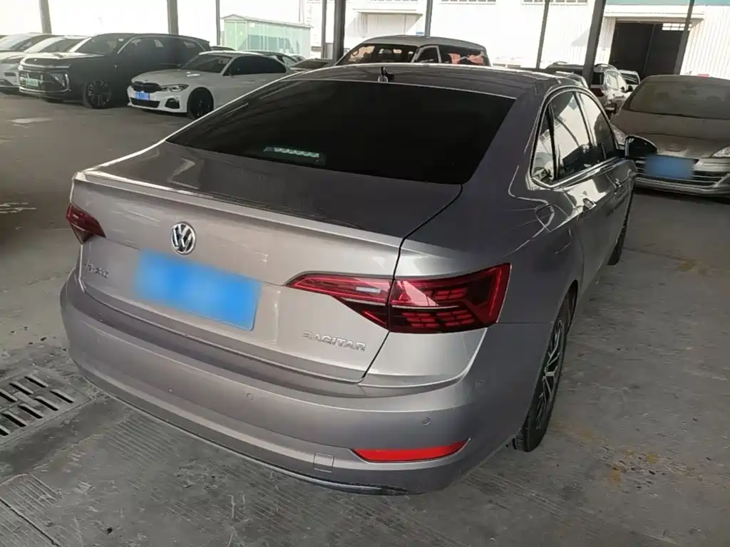 Volkswagen Sagitar — миниатюра 7