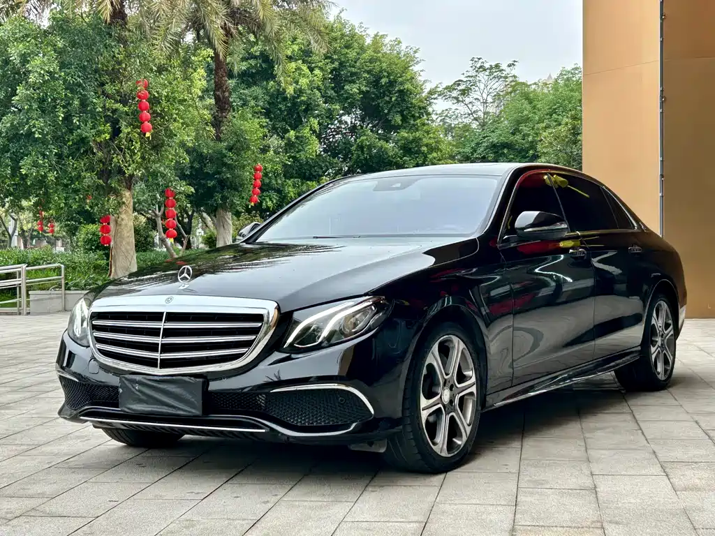Mercedes-Benz E-Class 2017