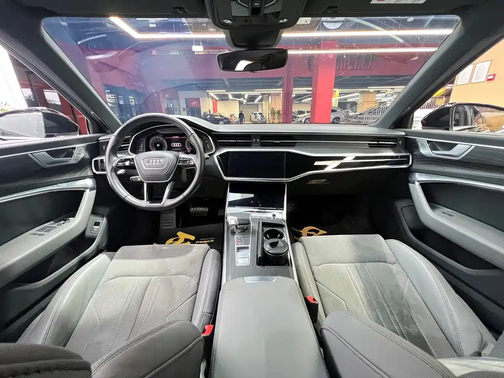 Audi A6L — миниатюра 12